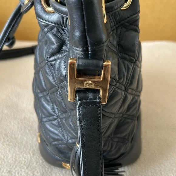 MCM Women’s Quilted Leather Bucket Bag - Picture 4 of 16